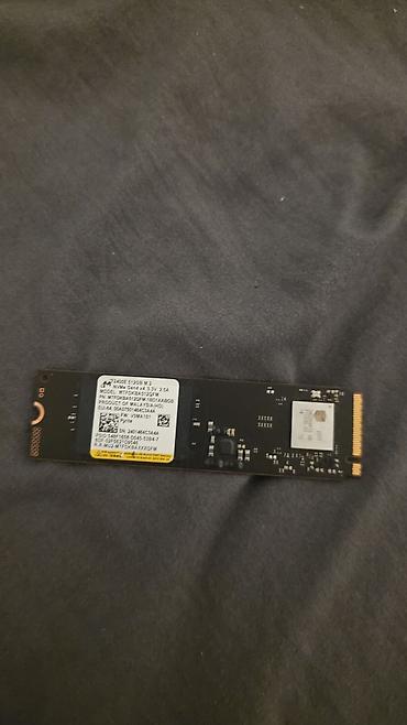 SSD M.2 NVMe Micron 2400, 512 ГБ Почти новая - Форм‑фактор: M.2 2280