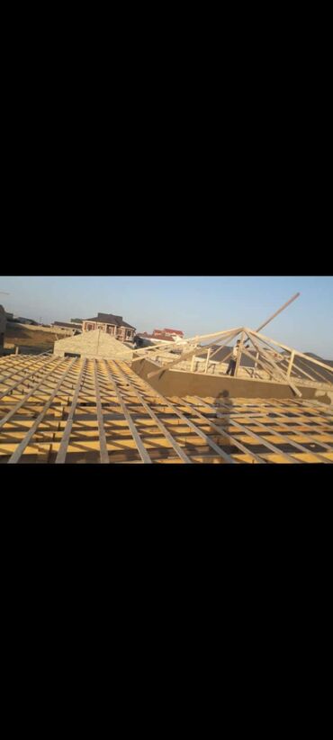 Digər tikinti xidmətləri: Binalar üçün dam örtüyü konstruksiyasının quraşdırılması xidməti