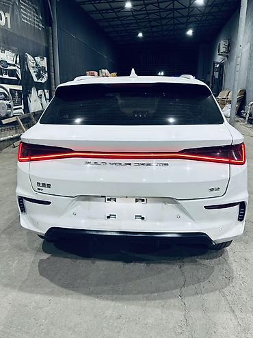 шампунь авто: BYD E2: 2023 г., Автомат, Электромобиль, Кроссовер — 4