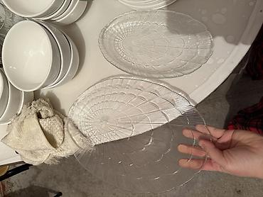 Наборы посуды: Продаю посуду(все вместе), в отличном состоянии Тарелки маленькие 17шт — 2