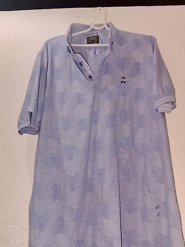 Majice: Muške polo majice – 2 komada Svaka majca po 600dinara 1) Infinity Man — 5