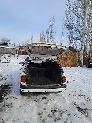 Volkswagen: Volkswagen Passat Variant: 1993 г., 1.8 л, Механика, Бензин, Универсал — 12