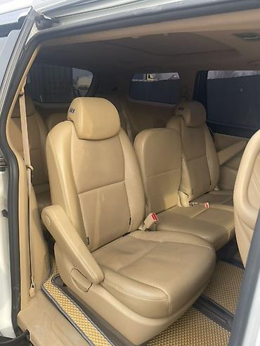 karnival: Kia Carnival: 2016 г., 2.2 л, Автомат, Дизель, Минивэн — 7