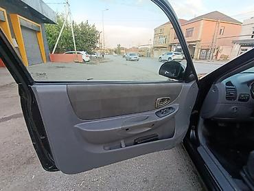 vaz 2107 2004: Hyundai Accent: 1.6 l | 2005 il Kupe — 2