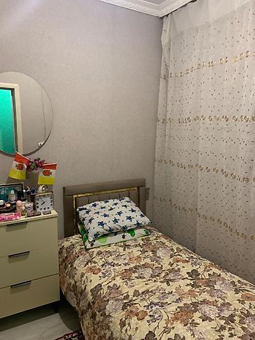 Дома: Поселок Бинагади 2 комнаты, 48 м², Средний ремонт — 4