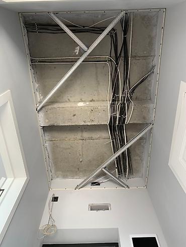 Натяжной потолок: Натяжной потолок Глянцевое Бесплатная консультация — 11