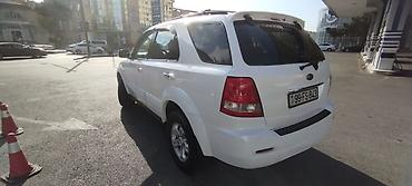 Kia: Kia Sorento: 2.5 l | 2005 il Ofrouder/SUV — 4