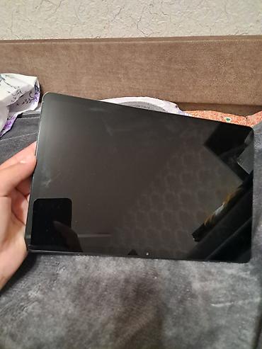 lenovo sensor: Lenovo planşet - Model: Lenovo Tab seriyası (arxa paneldə “Lenovo” — 1