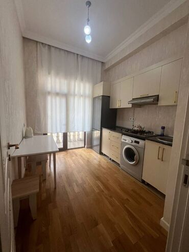 Uzunmüddətli kirayə mənzillər: Sumqayıt,Bulvar ərazisində,10 mərtəbəli binanın,9-cu mərtəbəsində,2 — 6