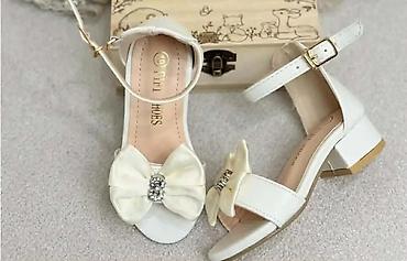 Sandale: Dečje svečane sandale sa niskom blok potpeticom - Modeli: sjajne — 14