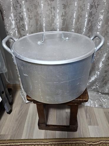 Продаю кастрюлю, толстостенная, советская. Новая
