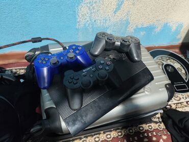 игровая приставка денди: Игровая приставка Sony PlayStation 3 Super Slim (чёрная) с комплектом