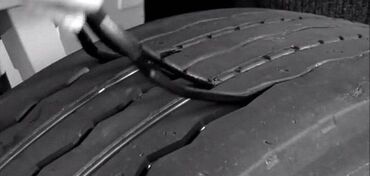 хранение шин: Резка шин вилочных погрузчиков. Нарезка протектора цельнолитых шин