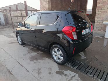 Chevrolet: Chevrolet Spark: 2019 г., 1 л, Вариатор, Бензин, Хэтчбэк — 4