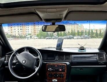 Opel: Opel Vectra: 2 l | 1996 il Sedan — 2