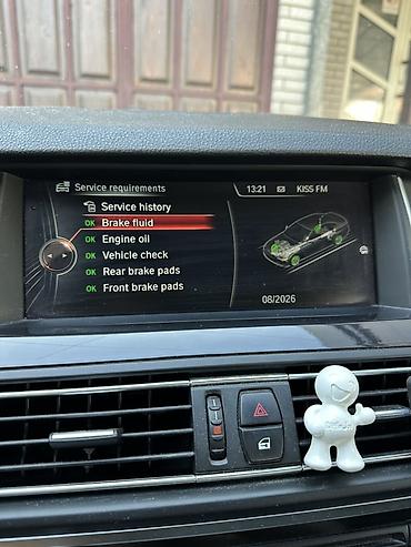 BMW: BMW Serije 5 (F10) – limuzina, crna boja - Motor: dizel, 2.0 — 13