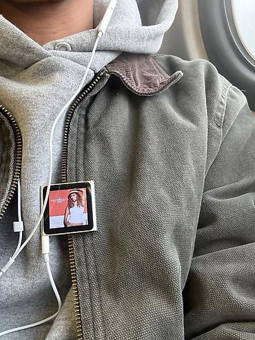 советские часы: Apple iPod nano (6‑го поколения), компактный плеер с сенсорным — 2