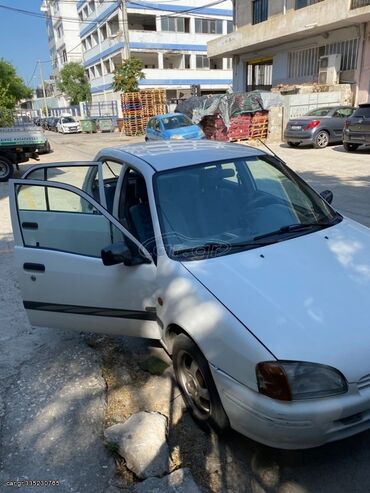 Toyota: Toyota Starlet: 1.3 l. | 1999 έ. Χάτσμπακ — 7
