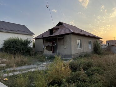 продажа домов беловодск: Үй, 120 кв. м, 4 бөлмө, Менчик ээси, Эски ремонт