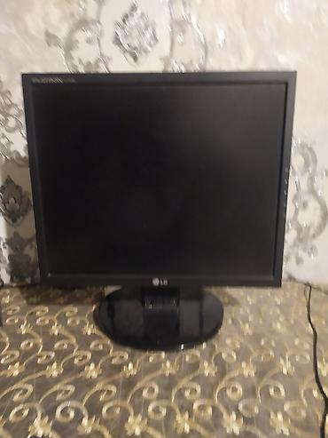 hp core i5: Monitor 17 likdir, əla vəziyyətdədir, problemi yoxdur. Vga kabel — 1