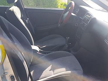 Toyota Avensis: 2002 г., 1.8 л, Механика, Бензин, Седан at lalafo.kg — 8 Toyota Avensis: 2002 г., 1.8 л, Механика, Бензин, Седан — 8