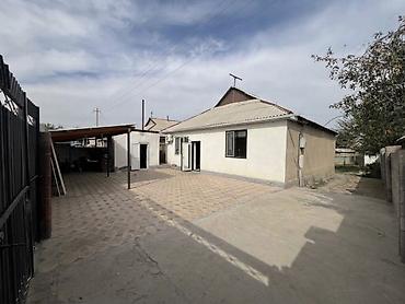 Продажа коттеджей и домов: 🏡 ПРОДАЁТСЯ ДОМ — АЛА-ТОО 2 📍 Отличная локация — 500 м от центральных — 3