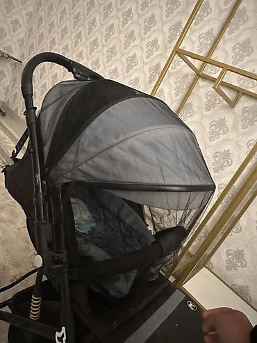 детская коляска 3 в 1: Прогулочная коляска-трость/книжка с амортизацией и большим капюшоном — 4