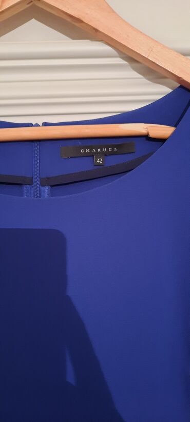 Ziyafət donları: Hamsı brend mallardı.Baha alınıb.hərəsi 1-2dəfə geyinilib — 23