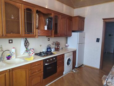 Uzunmüddətli kirayə mənzillər: Memar Əcəmi metrosunun yaxınlığında Yeqanə şadliq evinə yaxın 16 — 4