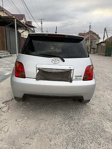 хило шины: Toyota Ist: 2003 г., 1.5 л, Автомат, Бензин, Хэтчбэк — 2