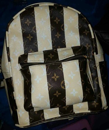 Modni rančevi: Odlican i praktican ranac uz sve kombinacije nov lv — 8