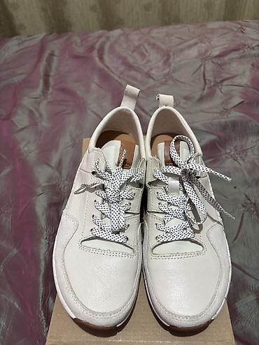 макасини: Мужские кроссовки, 42, Clarks, Новый, цвет - Белый — 3
