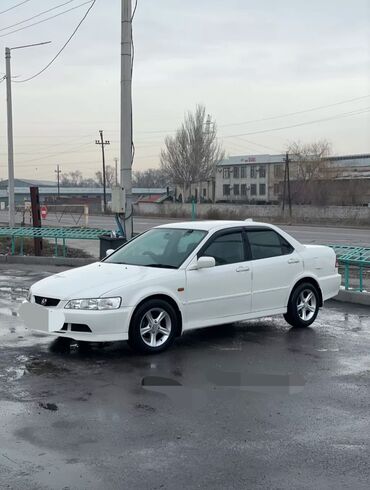 Honda: Honda Accord: 2001 г., 1.8 л, Автомат, Бензин, Седан