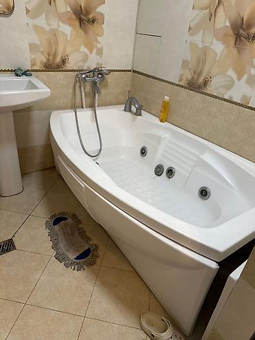 cakuzi: Hidromassajlı künc vanna - Ölçü: təxmini 130–150 sm künc tipli — 2