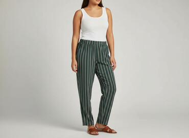 c a spodnie damskie duże rozmiary: Cubus, Material trousers for women, size 2XL