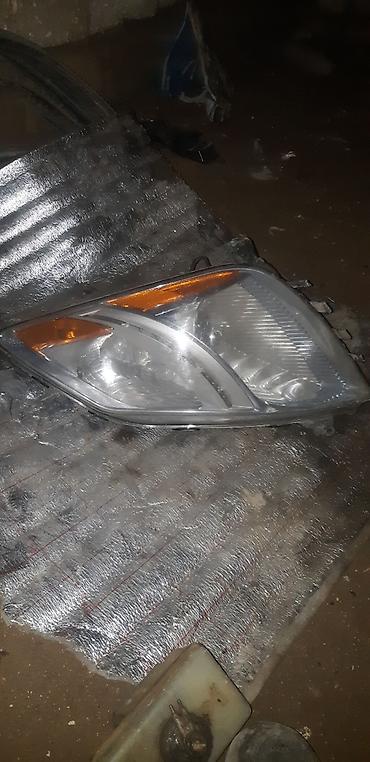 rav 4 fara: Sol, Yaxın və uzaq vuran işıqlar Toyota, Orijinal, Yaponiya, İşlənmiş — 1