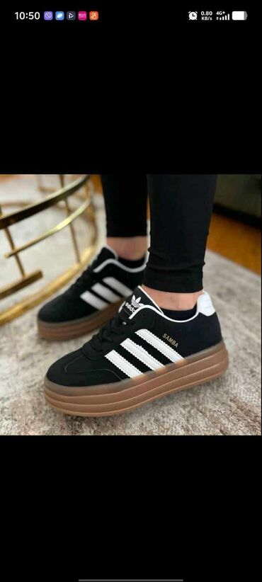Patike: Adidas — 10