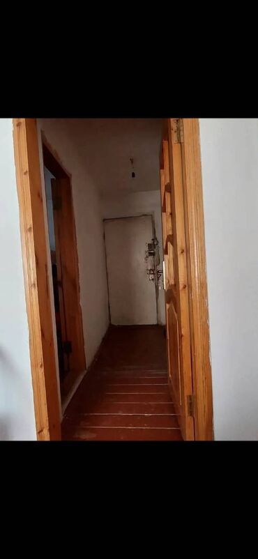 Köhnə tikili: Sabirabad, 2 otaqlı, Köhnə tikili, 100 kv. m -da lalafo.az — 3 Köhnə tikili: Sabirabad, 2 otaqlı, Köhnə tikili, 100 kv. m — 3