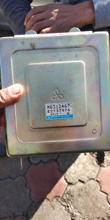 Другие автозапчасти: Запчасти на Паджеро — 9