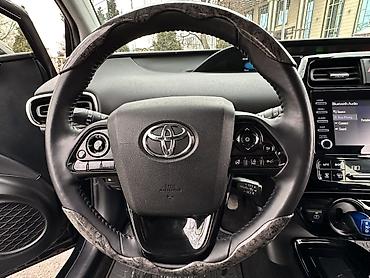 Toyota: Toyota Prius: 2019 г., 1.8 л, Автомат, Гибрид, Хэтчбэк — 11