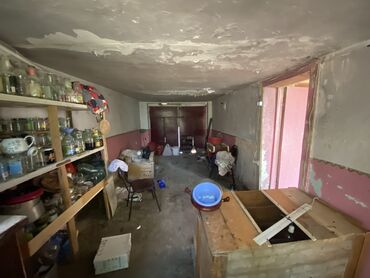 Köhnə tikili: Gəncə, 6 otaqlı, Köhnə tikili, 3 kv. m — 10