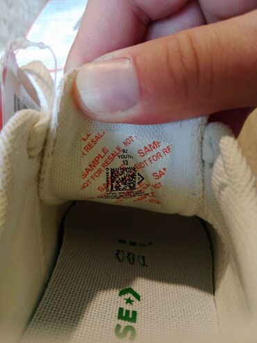 Patike: Converse, Veličina - 30, Anatomske — 10