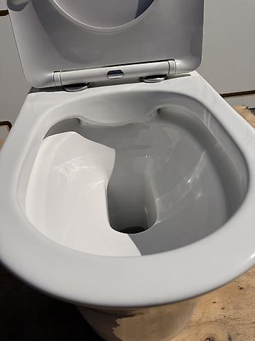 Унитазы: Унитаз Напольный, Материал: Керамика — 50