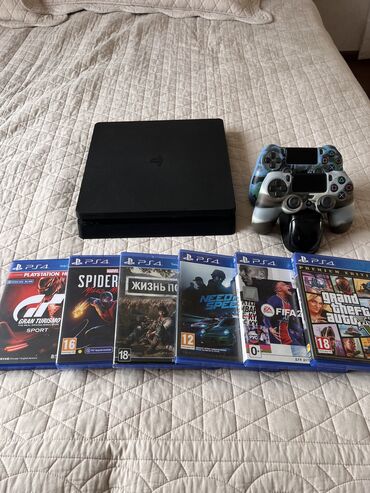 сони плестейшн 4: Продаю PS4 1терабайт. Не прошитая! Со всем что есть на фото Почти не