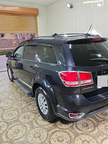 dodge caliber: Dodge Journey: 2.4 l | 2012 il 233204 km Ofrouder/SUV — 5