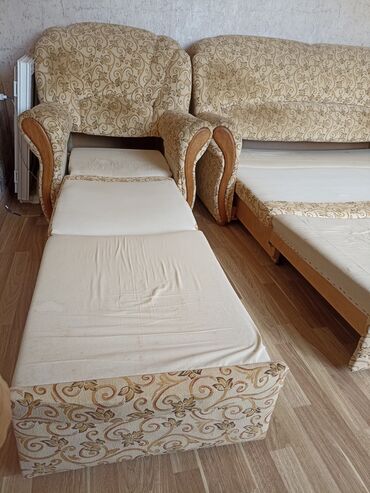 Divan və kreslo dəstləri: Klassik divan, Divan — 15