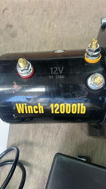 Строительное оборудование: Лебедка электрическая 12V, тяговое усилие 12000 lb (≈5,4 т) — 5