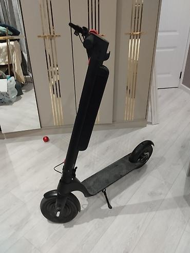 samokat baki: Elektrikli skuter – model X8F Skuter oncelikle 32km suret ile gedir — 1