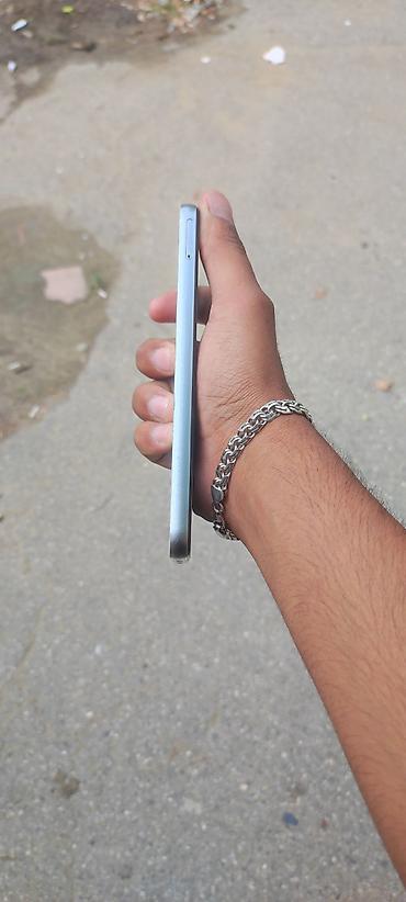 telefon islenmis: Samsung Galaxy A24 4G, 128 GB, rəng - Gümüşü, İki sim kartlı — 5