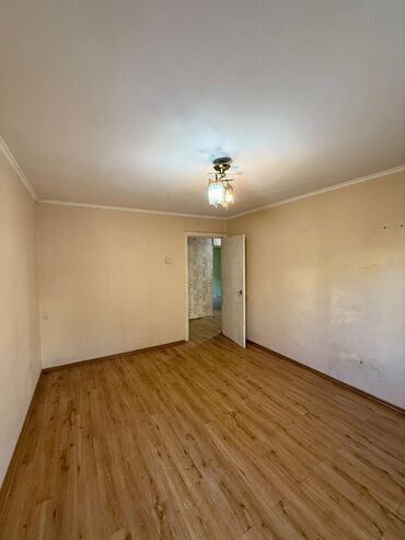 Продажа квартир: 3 комнаты, 64 м², Индивидуалка, 1 этаж, Старый ремонт — 3